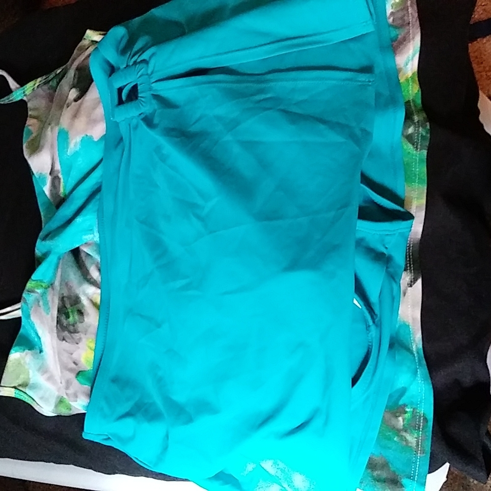 Tankini set - Picture 3 of 4